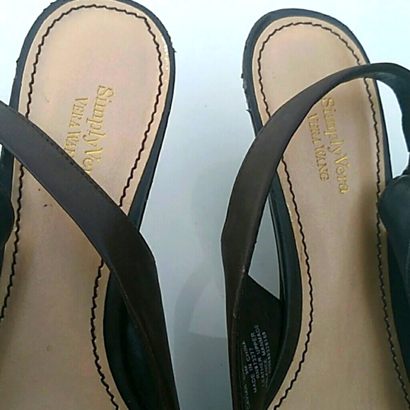 SIMPLY VERA WANG Kitten Heel Shoes - Picture 7 of 9